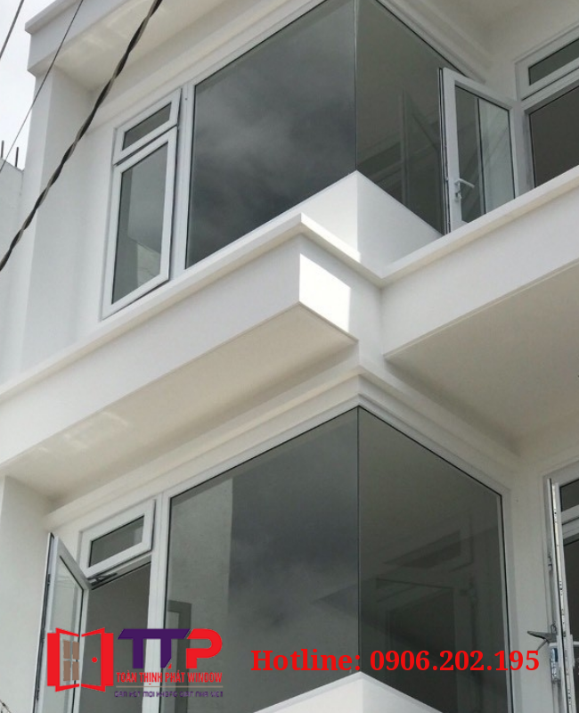 Cửa kính cường lực - Vách ngăn văn phòng kính cường lực