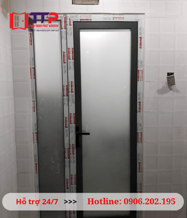 hãy chú ý đến những thanh nhôm làm khung cửa. Độ dày tiêu chuẩn quốc tế đặt ra cho cửa làm từ thanh nhôm Xingfa là từ 1.4 mm đến 2 mm