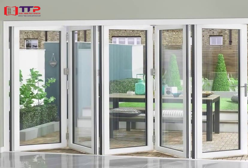 Cửa nhôm Xingfa trắng xếp gấp 5 cánh