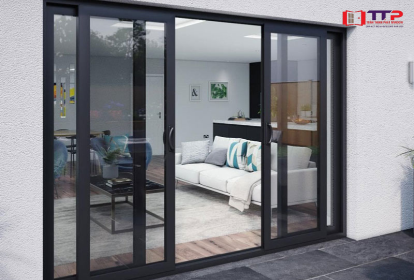 Cửa kính cường lực lùa 4 cánh tại phòng khách