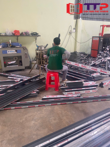 một ngày làm việc tại xưởng toàn thịnh phát 