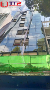 Vách kính mặt dựng