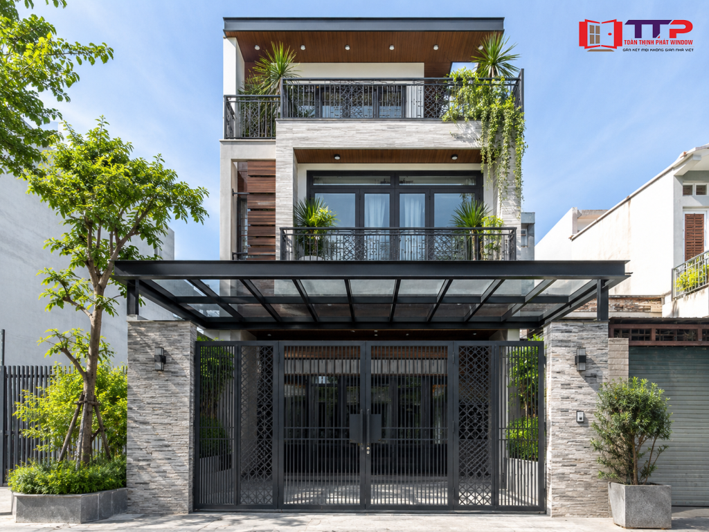 Thi công hạng mục sắt cho công trình TP.HCM